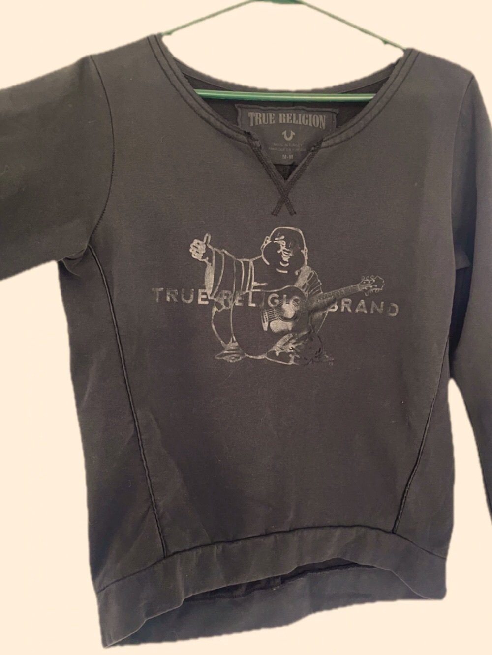 True Religion Black Graphic V-Neck Raw Hem Sweater Medium